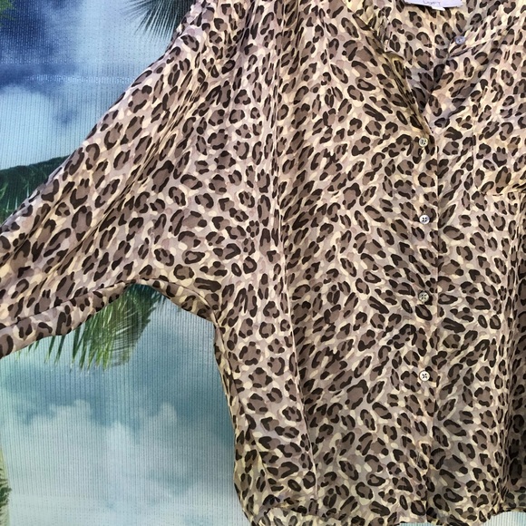 Ann Taylor LOFT Oversized Animal Print Top - Picture 3 of 5